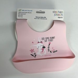 Silicone baby bib. 1695